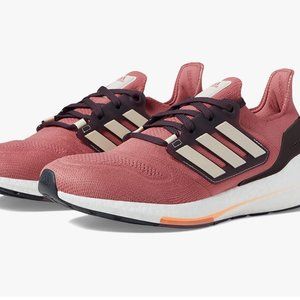 Women's adidas ULTRABOOST 22 BCA RUNNING SHOES (size 7.5)
